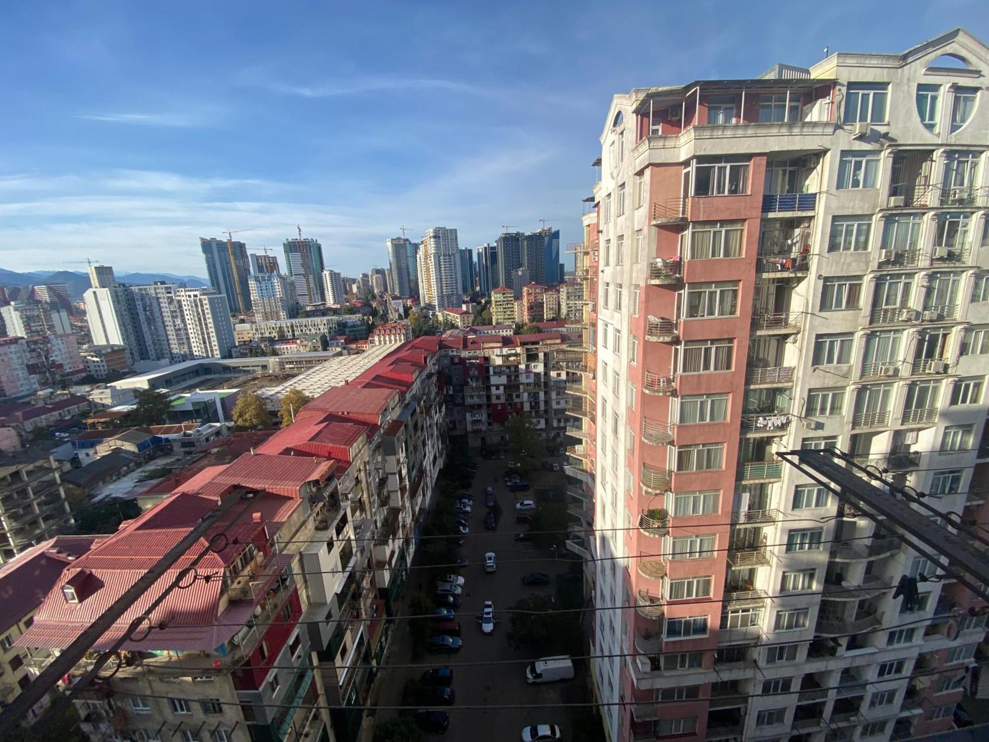 Apartment - Nino Батуми Екстериор снимка